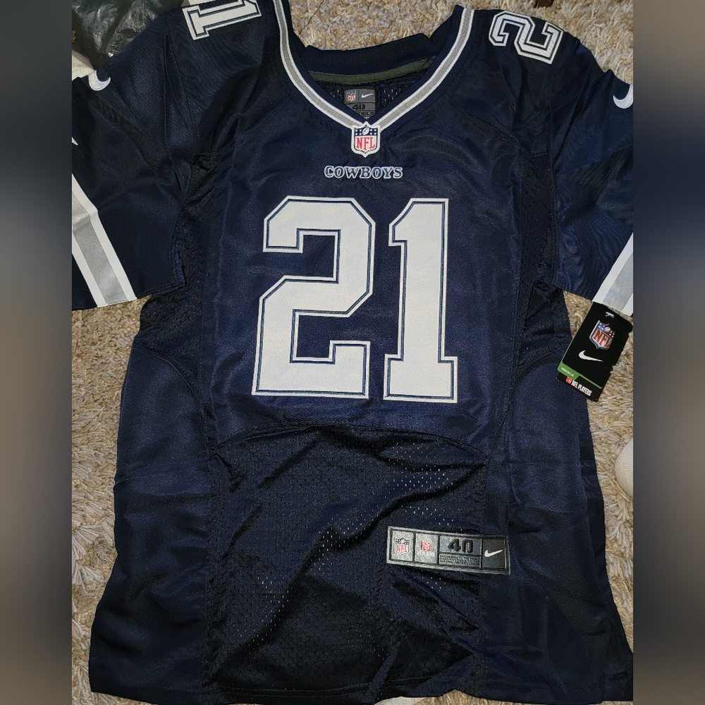 Ezekiel Elliott NFL jersey